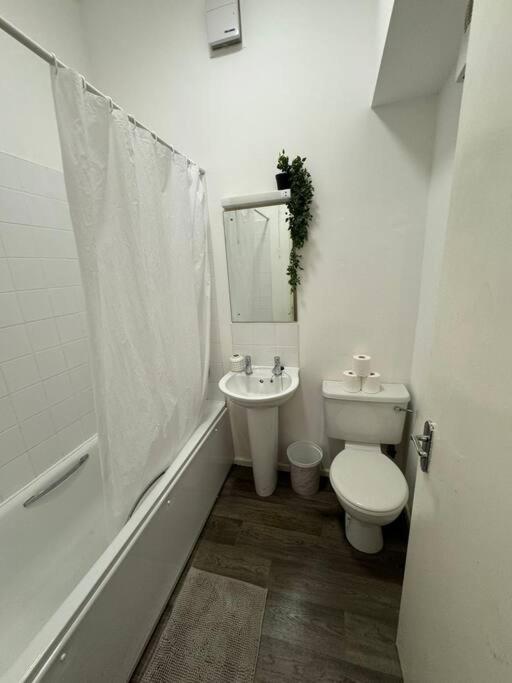 City Center Gem- Flat For 6 In Sheffield Gs404 Екстер'єр фото